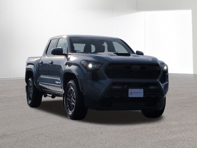 New 2026 Toyota Tacoma TRD Sport image 3