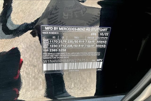 Certified 2023 Mercedes-Benz GLB 250 4MATIC w/ AMG Line image 29