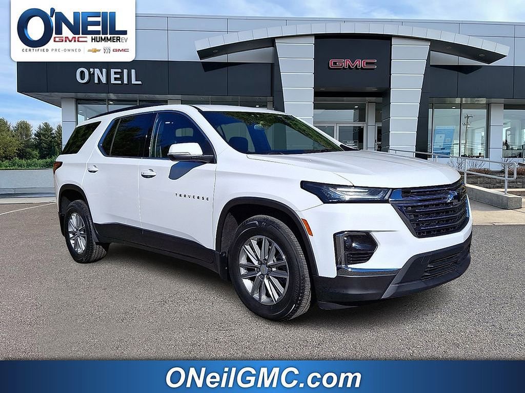 Certified 2023 Chevrolet Traverse LT image 1