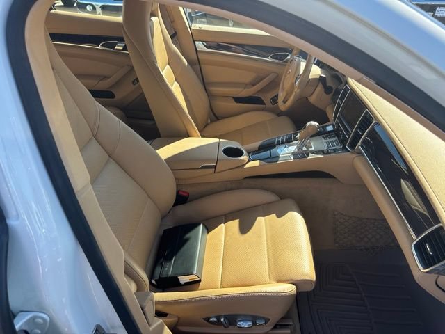 Used 2014 Porsche Panamera S RWD image 8
