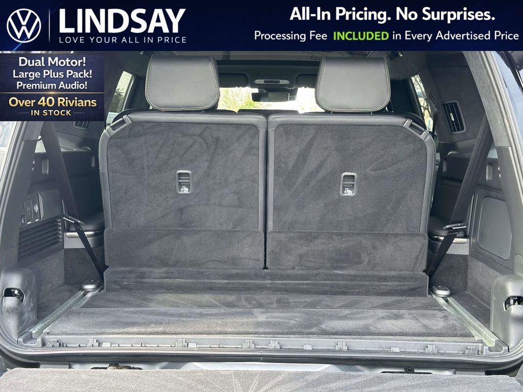 Used 2025 Rivian R1S Adventure AWD/4WD image 17