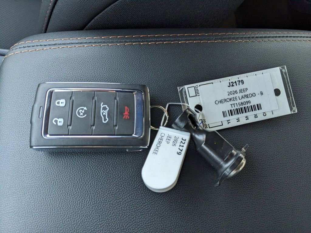 New 2026 Jeep Cherokee Limited image 35