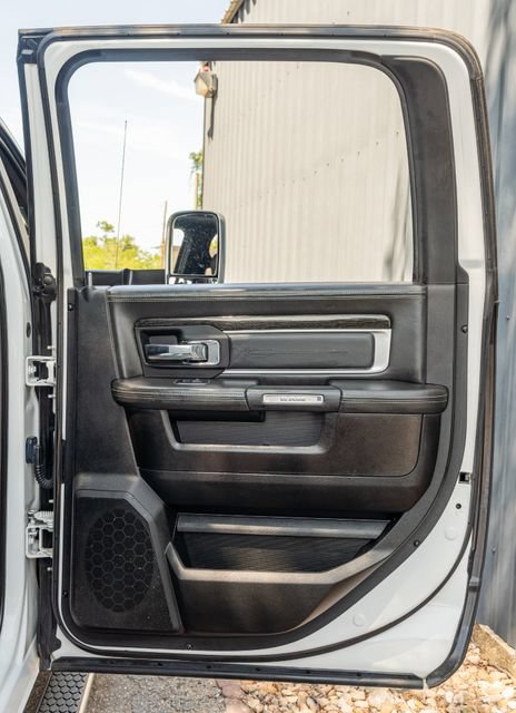 Used 2018 RAM 3500 Laramie Longhorn AWD/4WD image 40