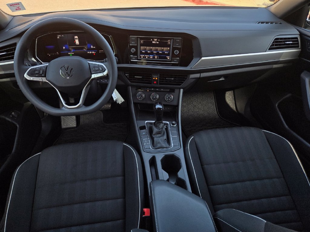 Used 2022 Volkswagen Jetta Sport FWD image 15