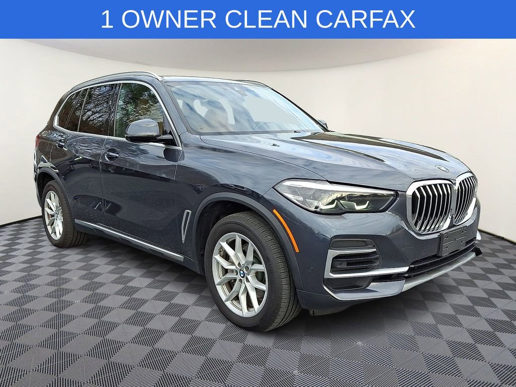Used 2022 BMW X5 xDrive40i w/ Parking Assistance Package image 1