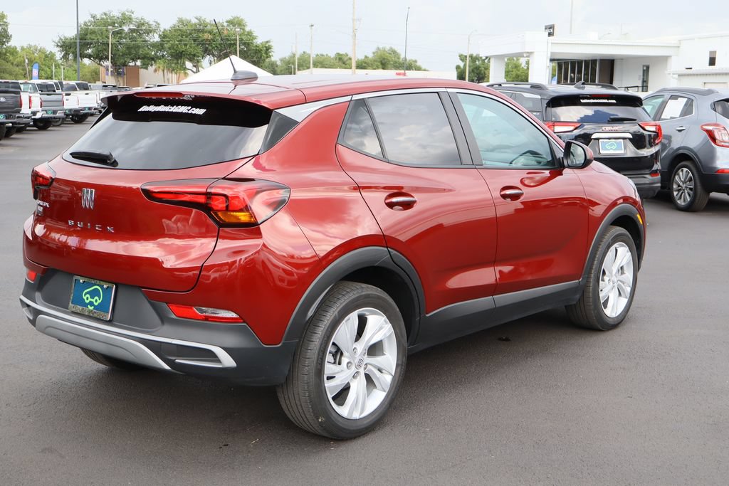 Certified 2024 Buick Encore GX Preferred FWD image 9