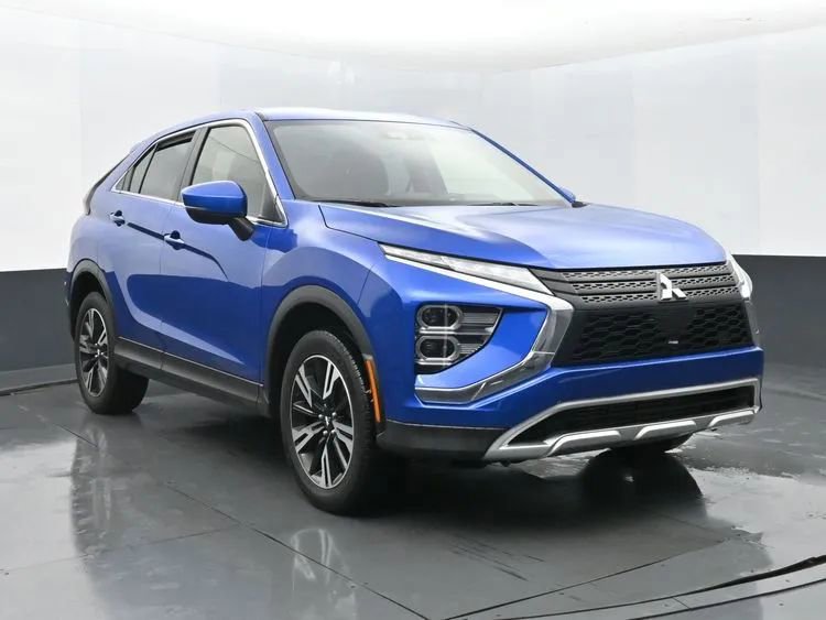 Used 2024 Mitsubishi Eclipse Cross SE image 2