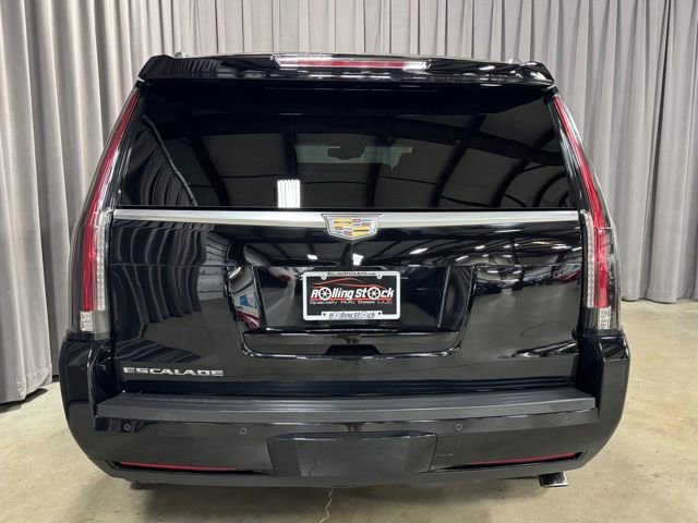 Used 2016 Cadillac Escalade Premium AWD/4WD image 6