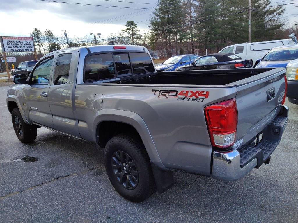 Used 2021 Toyota Tacoma SR5 image 6