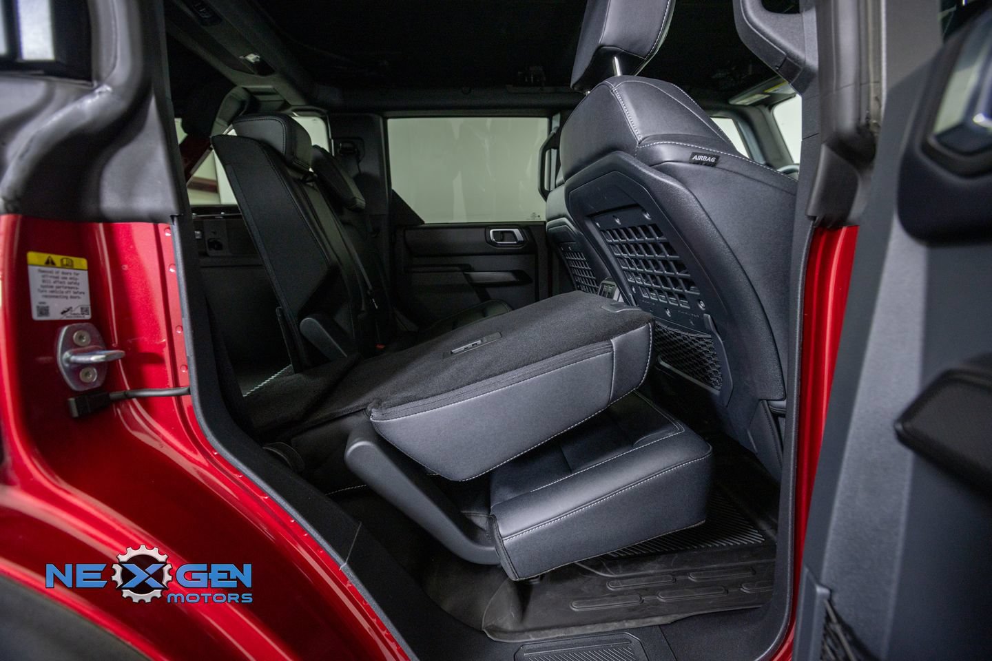 Used 2025 Ford Bronco Badlands AWD/4WD image 43