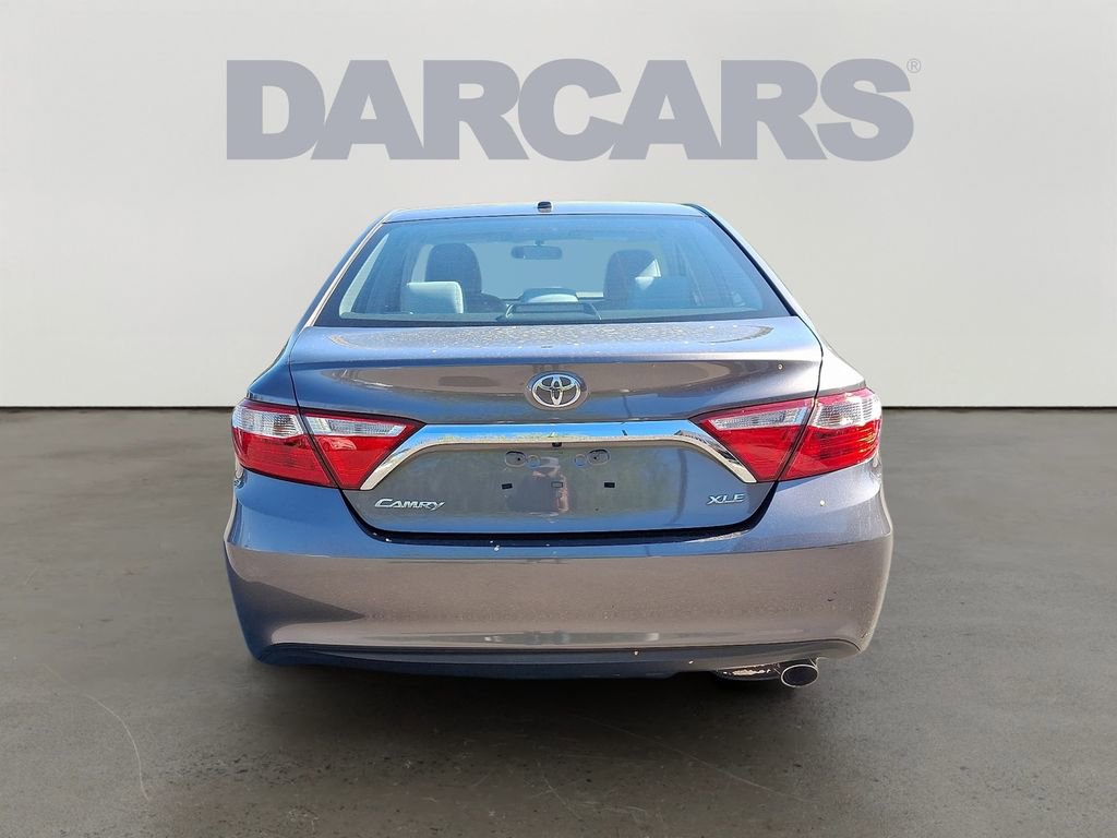 Used 2017 Toyota Camry XLE FWD image 5