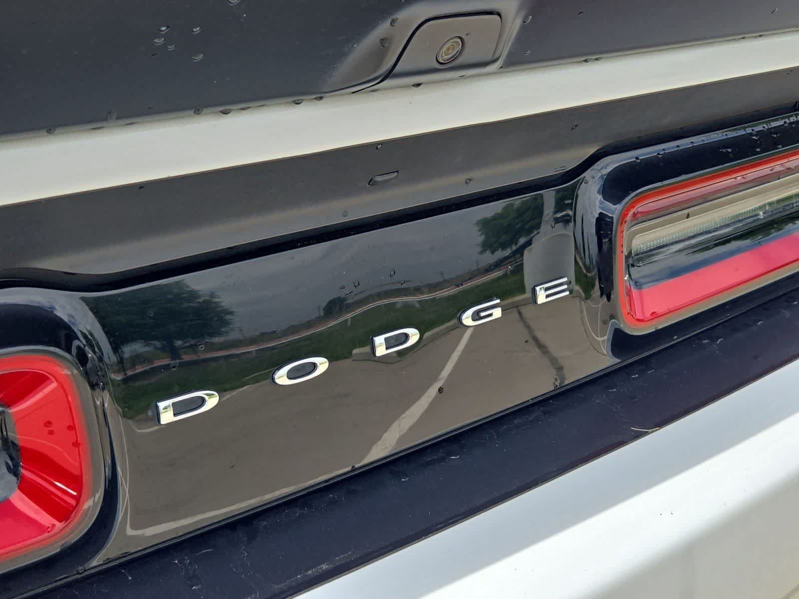 Used 2021 Dodge Challenger R/T Scat Pack RWD image 10