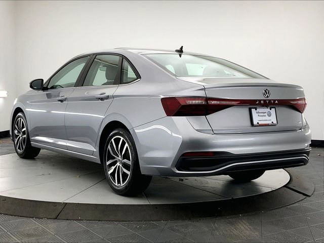 New 2026 Volkswagen Jetta SE image 4