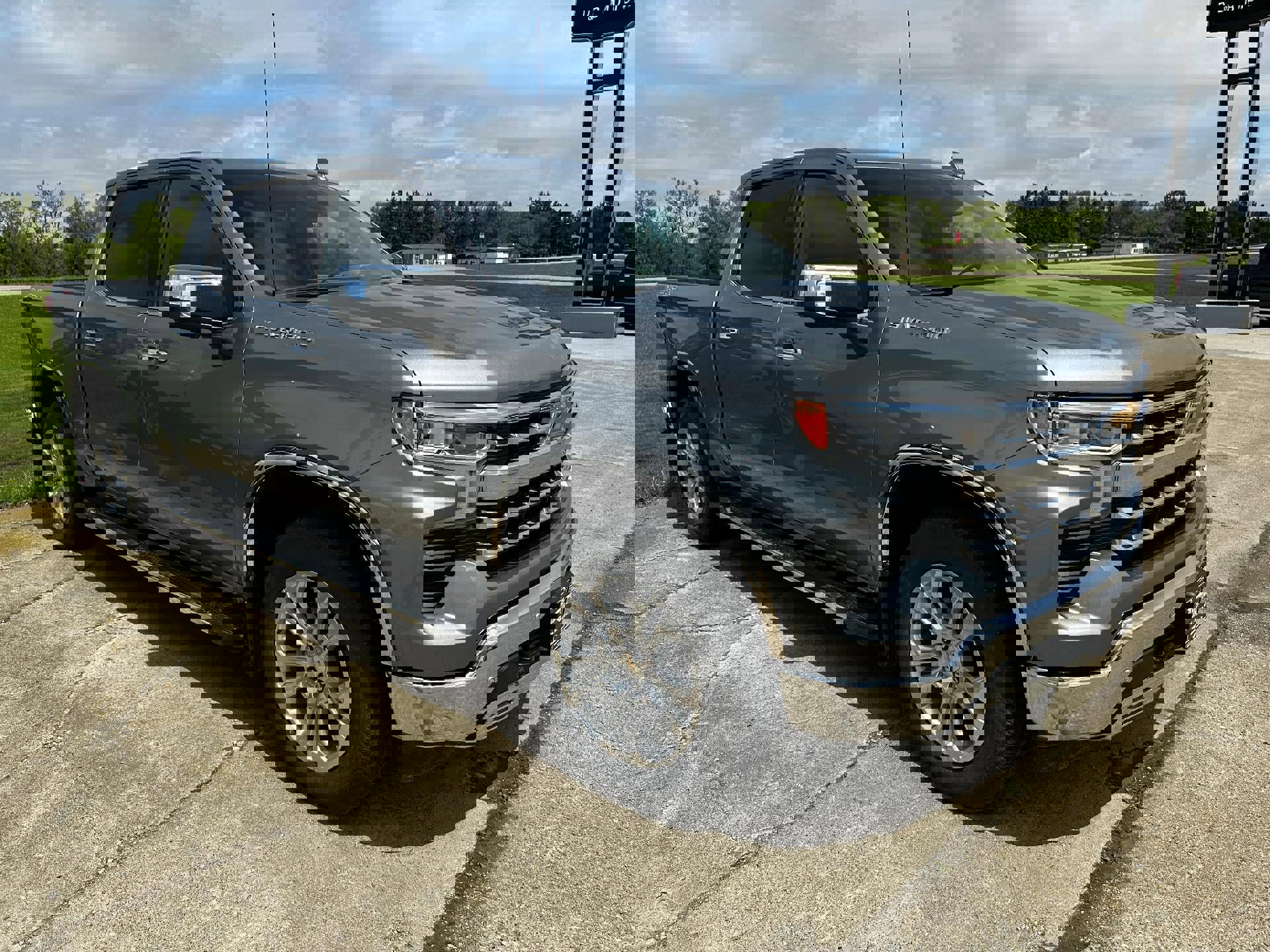 Used 2023 Chevrolet Silverado 1500 LTZ w/ LTZ Convenience Package II