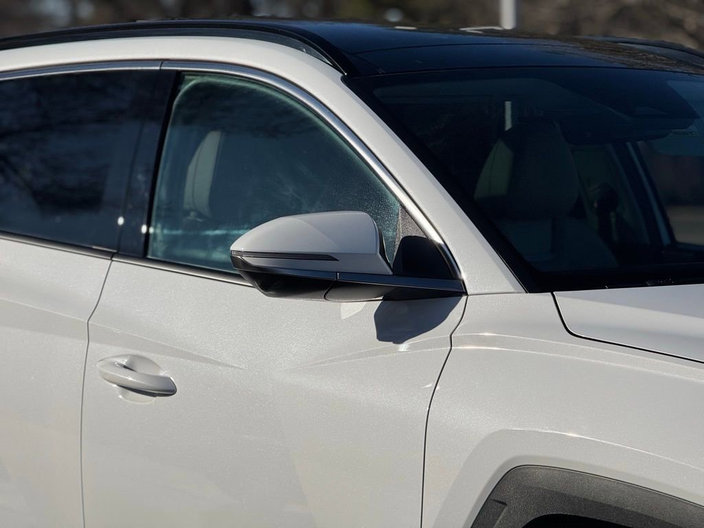 Used 2024 Hyundai Tucson Limited image 7