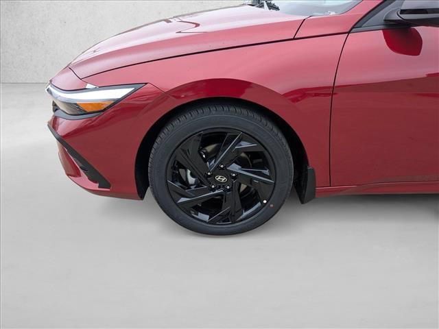 Used 2026 Hyundai Elantra Sport FWD image 9