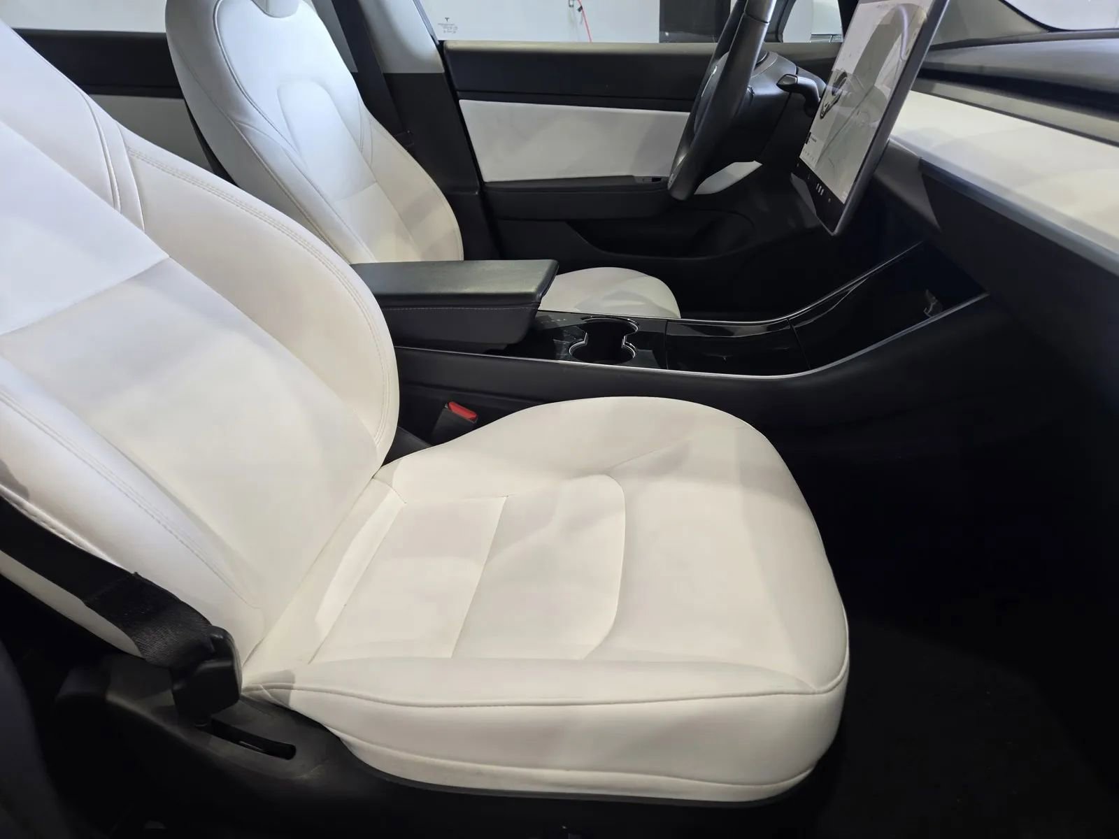 Used 2020 Tesla Model 3 Long Range image 7