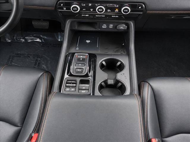 Used 2023 Honda Pilot TrailSport image 26