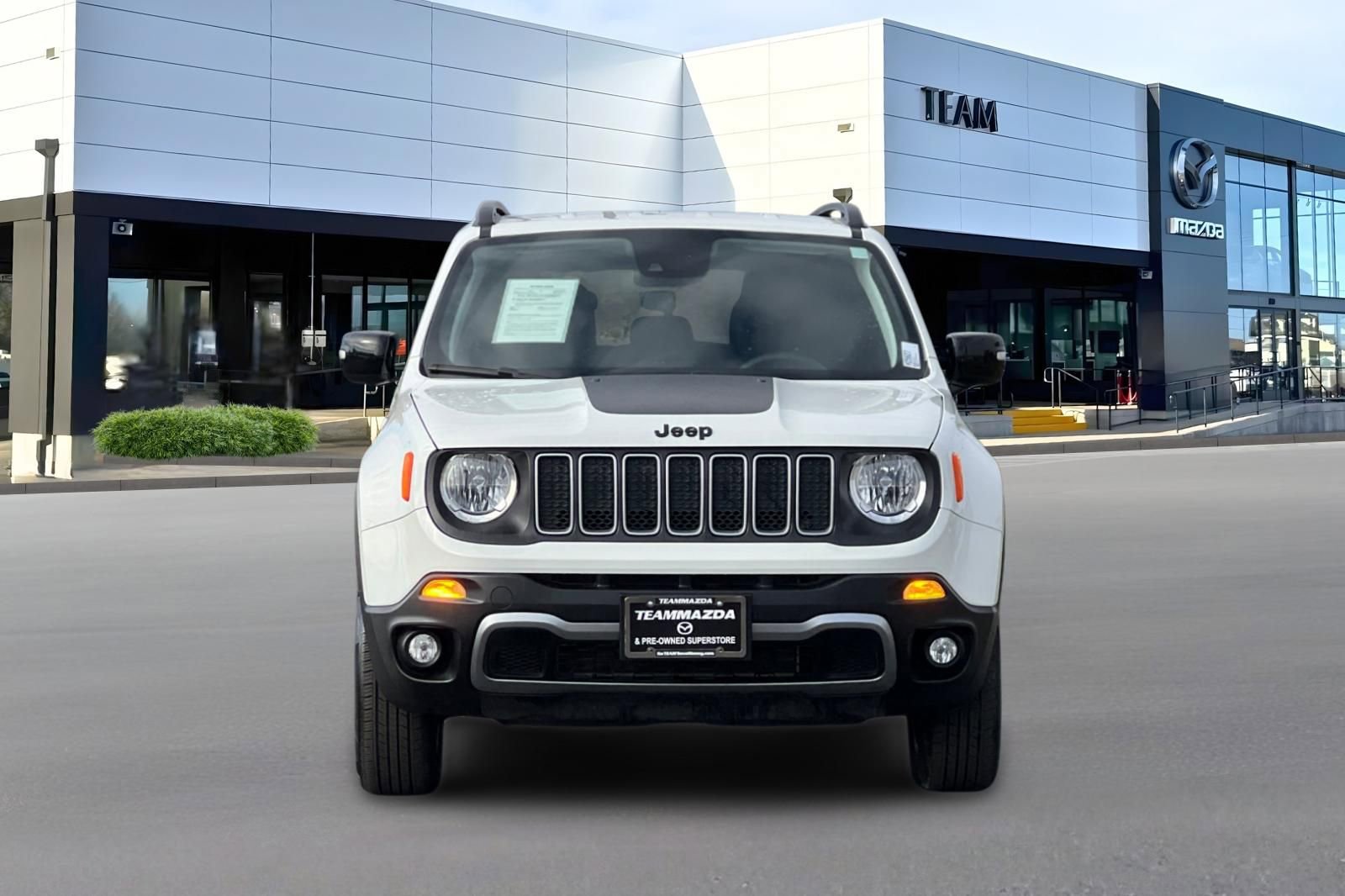Used 2023 Jeep Renegade Latitude image 6
