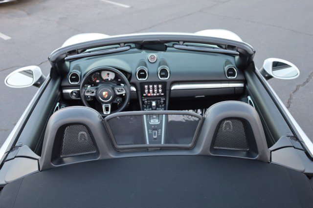 Used 2024 Porsche 718 Boxster S RWD image 16