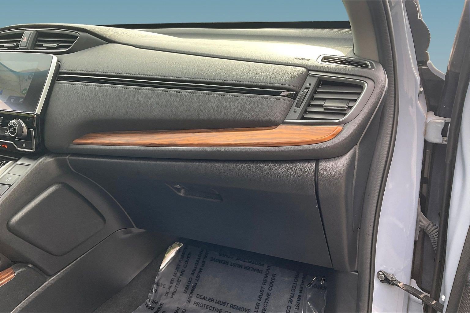 Used 2022 Honda CR-V Touring image 25