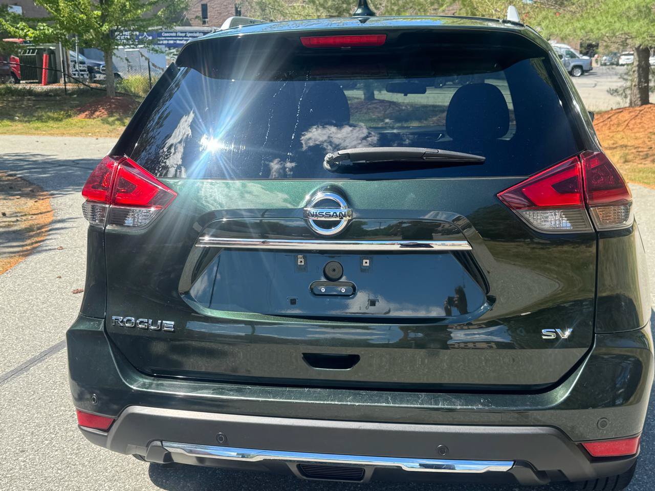 Used 2020 Nissan Rogue SV FWD image 26
