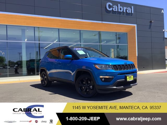 Used 2021 Jeep Compass Latitude w/ Sun and Sound Group AWD/4WD image 1