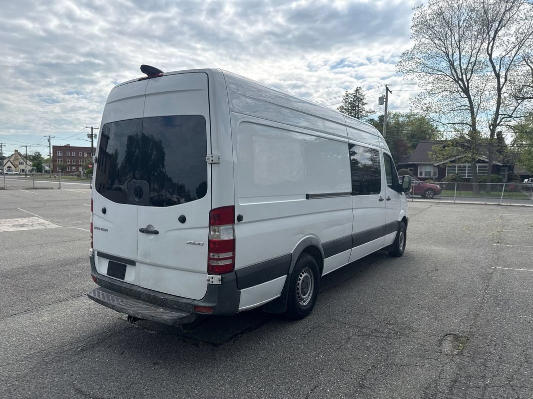 Used 2018 Mercedes-Benz Sprinter 2500 image 7
