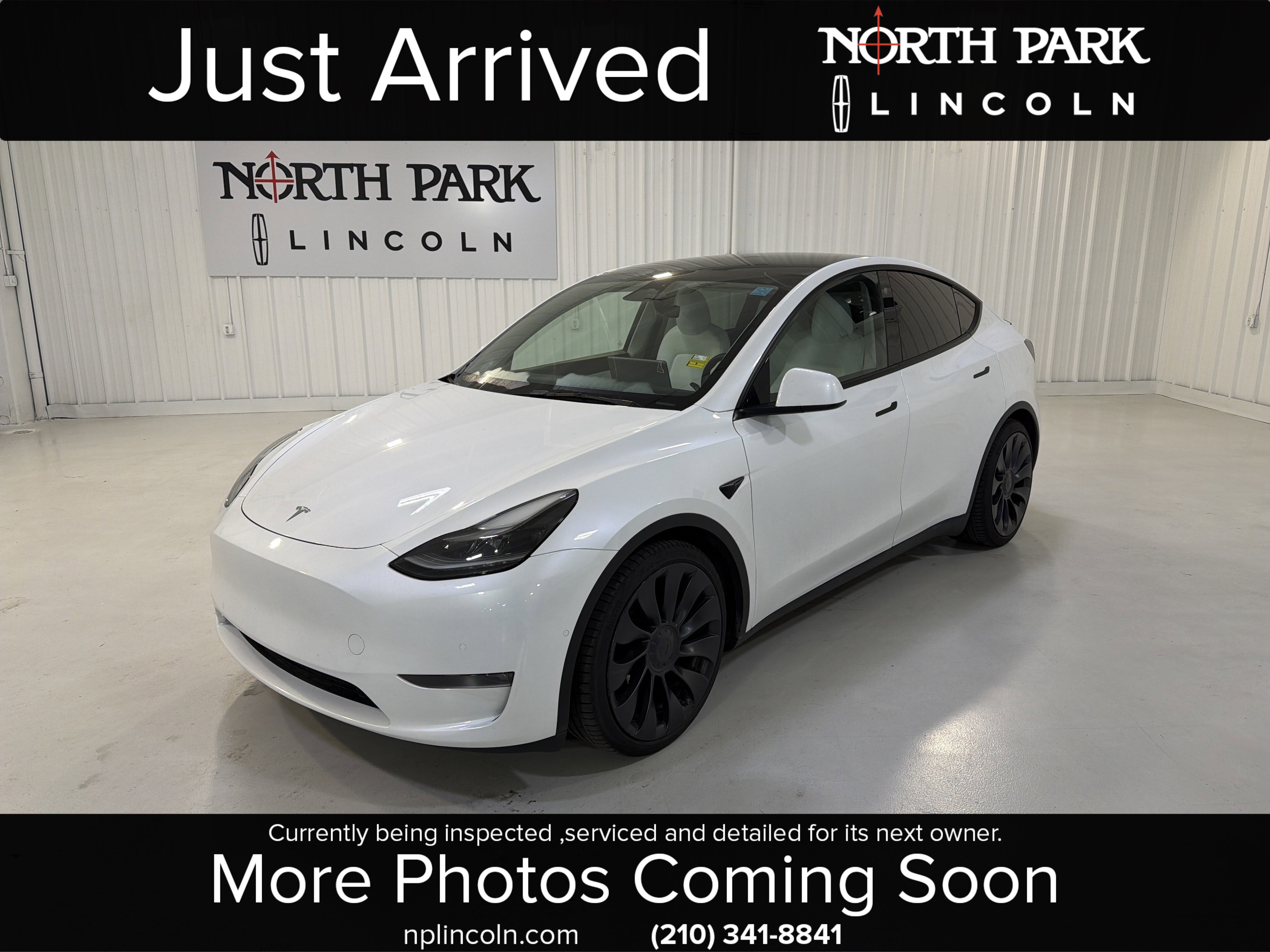 Used 2022 Tesla Model Y Performance AWD/4WD image 1
