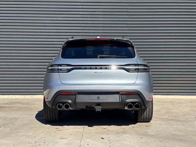 Certified 2026 Porsche Macan AWD/4WD image 6