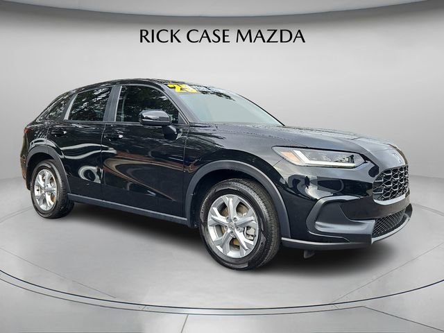 Used 2025 Honda HR-V LX image 9