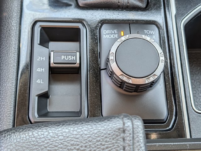 Used 2024 Toyota Tundra Limited w/ Power Package AWD/4WD image 16