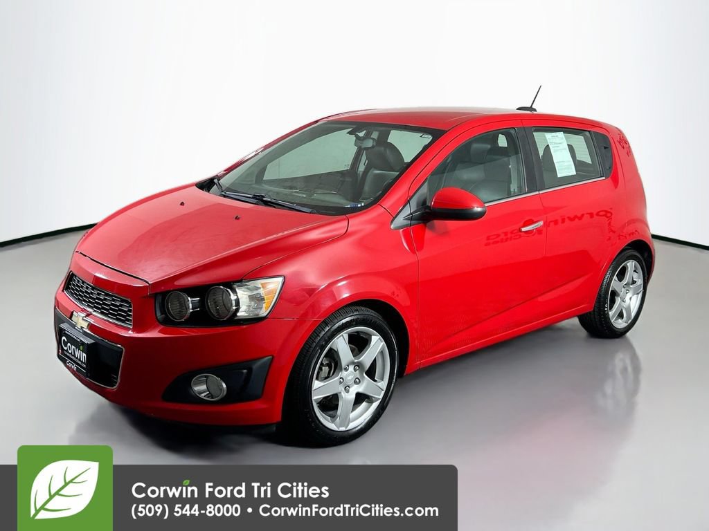 Used 2015 Chevrolet Sonic LTZ FWD image 5