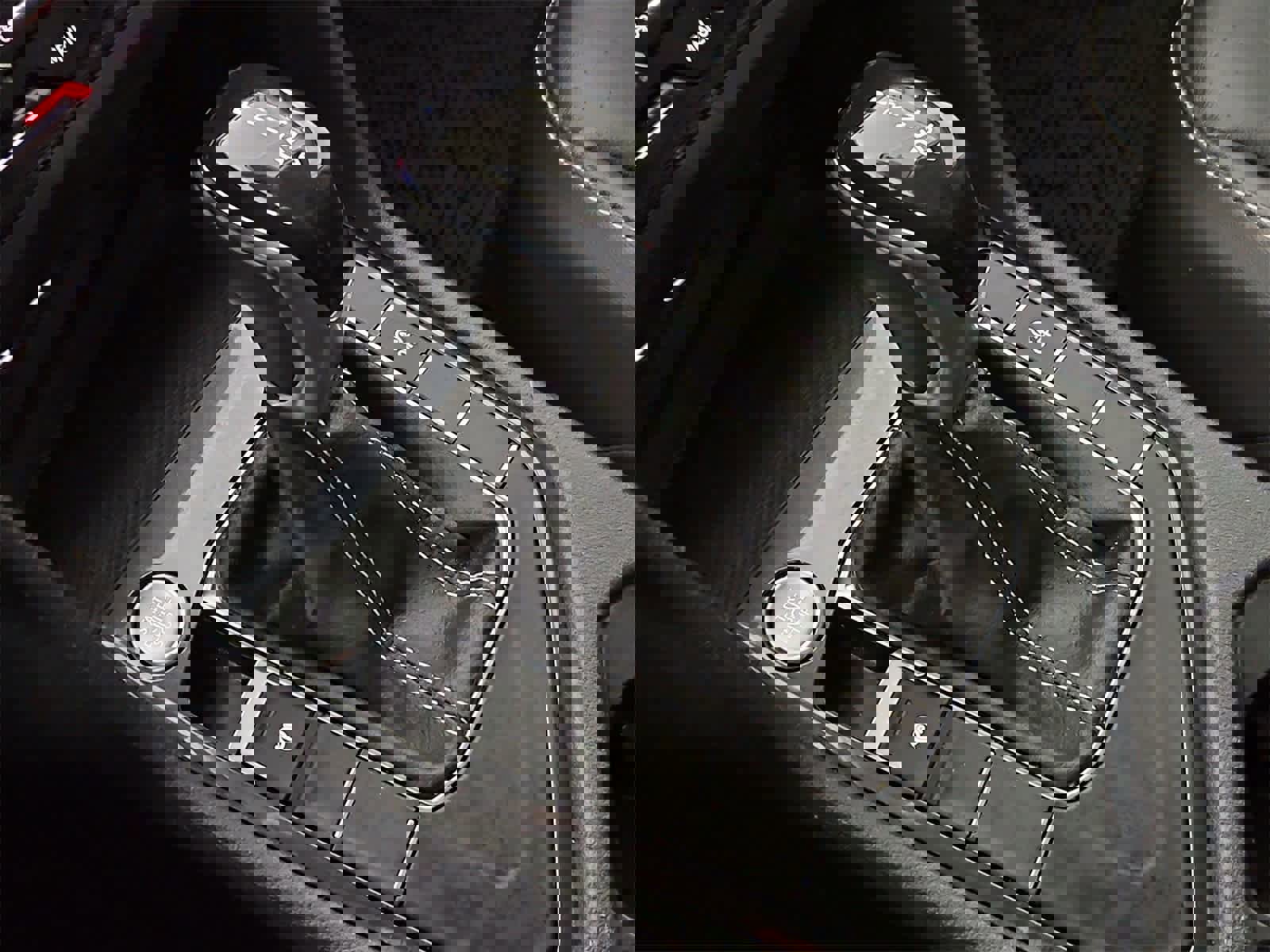 Certified 2022 Volkswagen Tiguan SE image 34