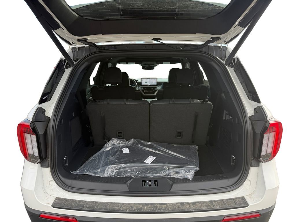 New 2026 Ford Explorer ST-Line w/ ST-Line Street Pack AWD/4WD image 50