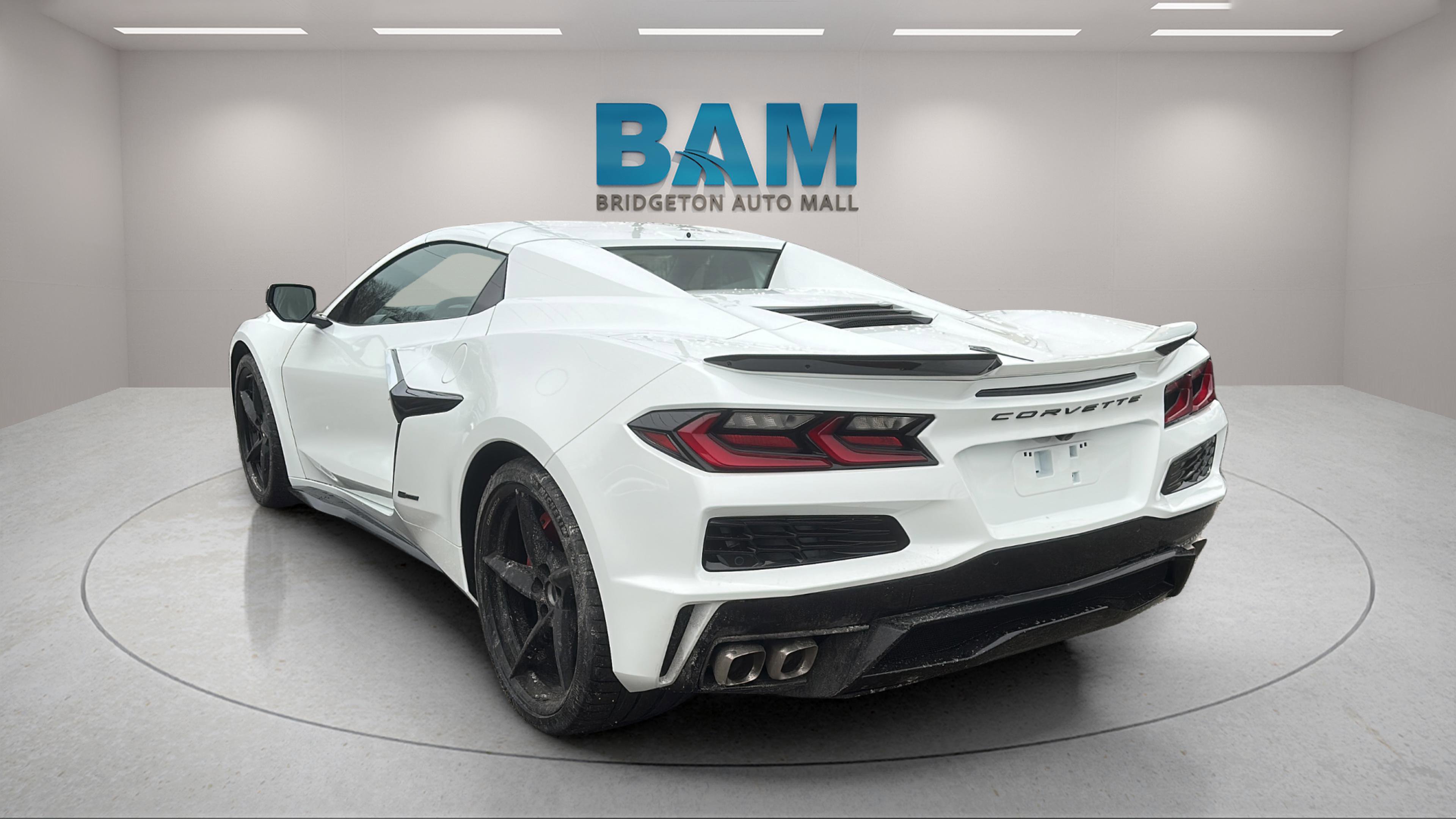 New 2026 Chevrolet Corvette E-Ray w/ Stealth Interior Trim Package image 7