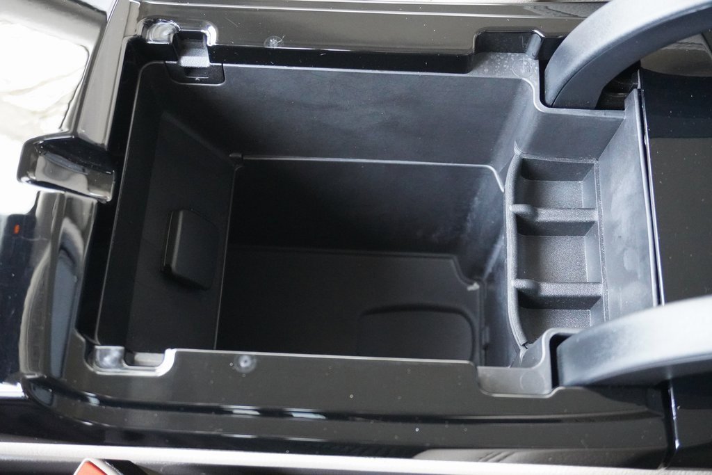 Used 2023 Lincoln Nautilus AWD w/ Premium Package image 14