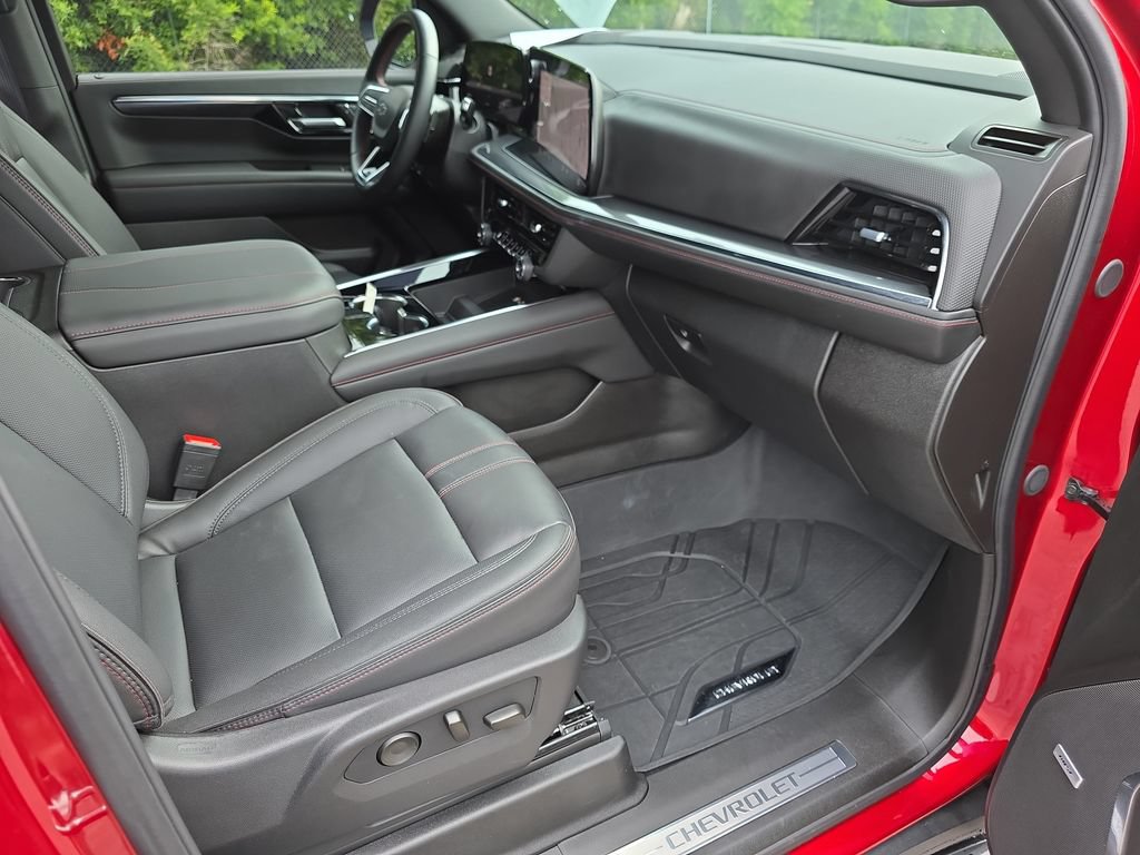 Used 2025 Chevrolet Tahoe RST w/ Comfort Package RWD image 38