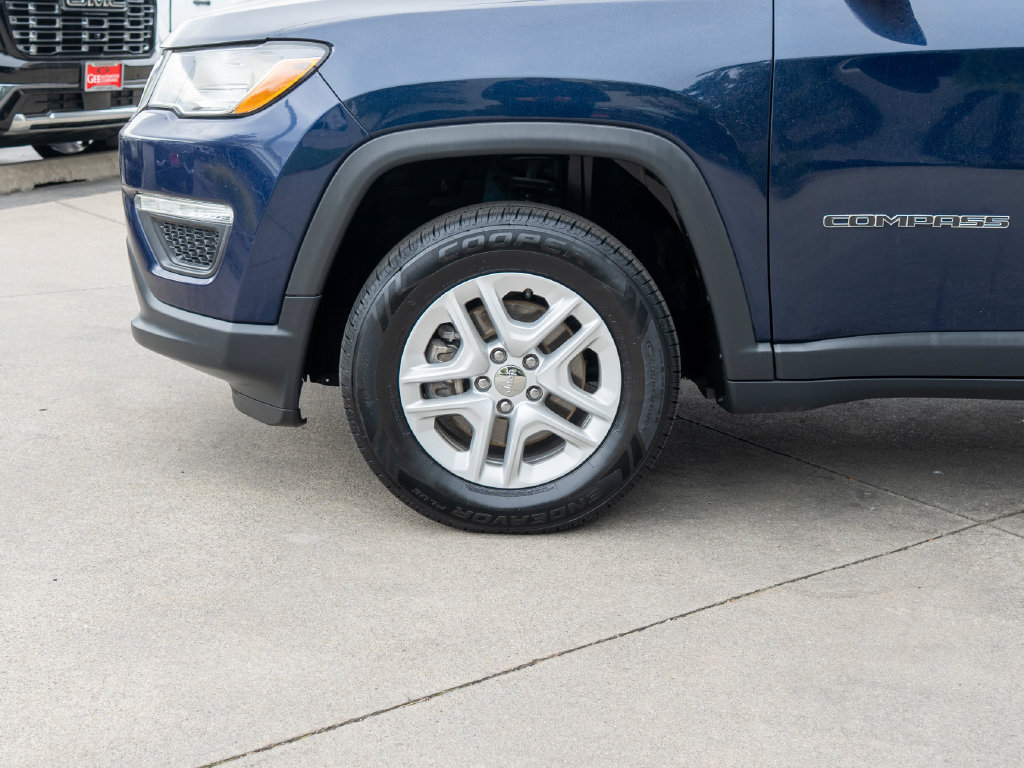 Used 2021 Jeep Compass Sport w/ Cold Weather Group AWD/4WD image 29