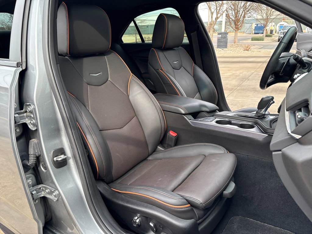 Certified 2024 Cadillac CT4 Sport w/ LPO, ONYX Package image 47