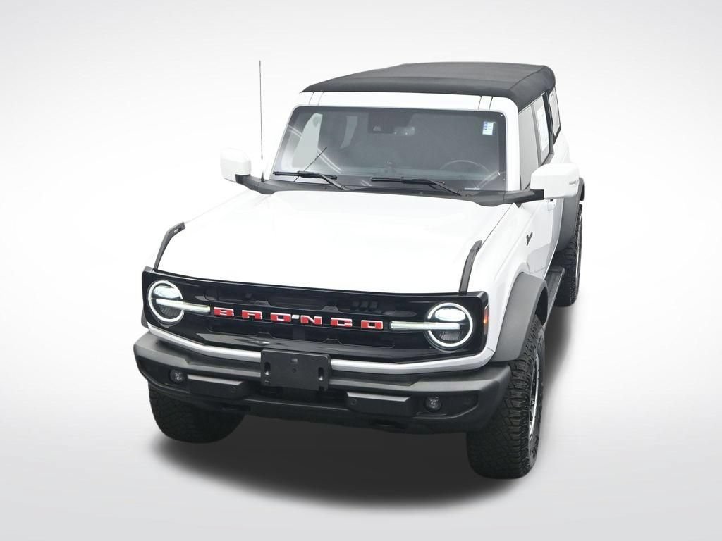 Used 2024 Ford Bronco Outer Banks w/ Sasquatch Package AWD/4WD image 24