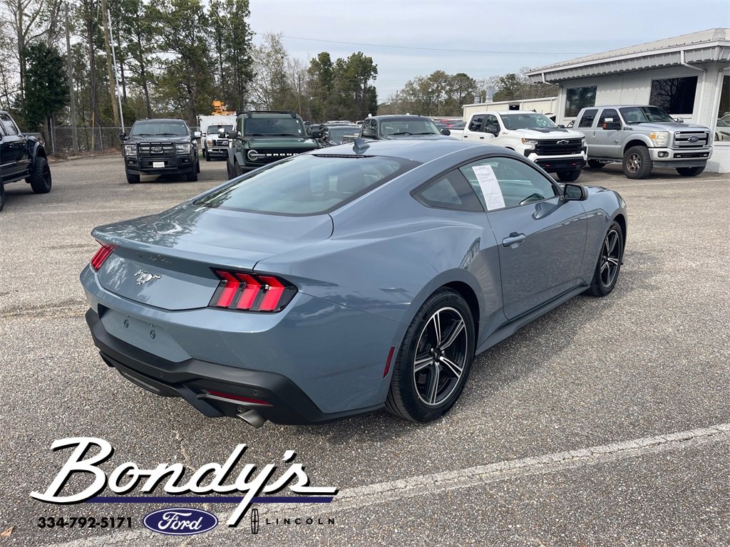 Used 2024 Ford Mustang Coupe image 19