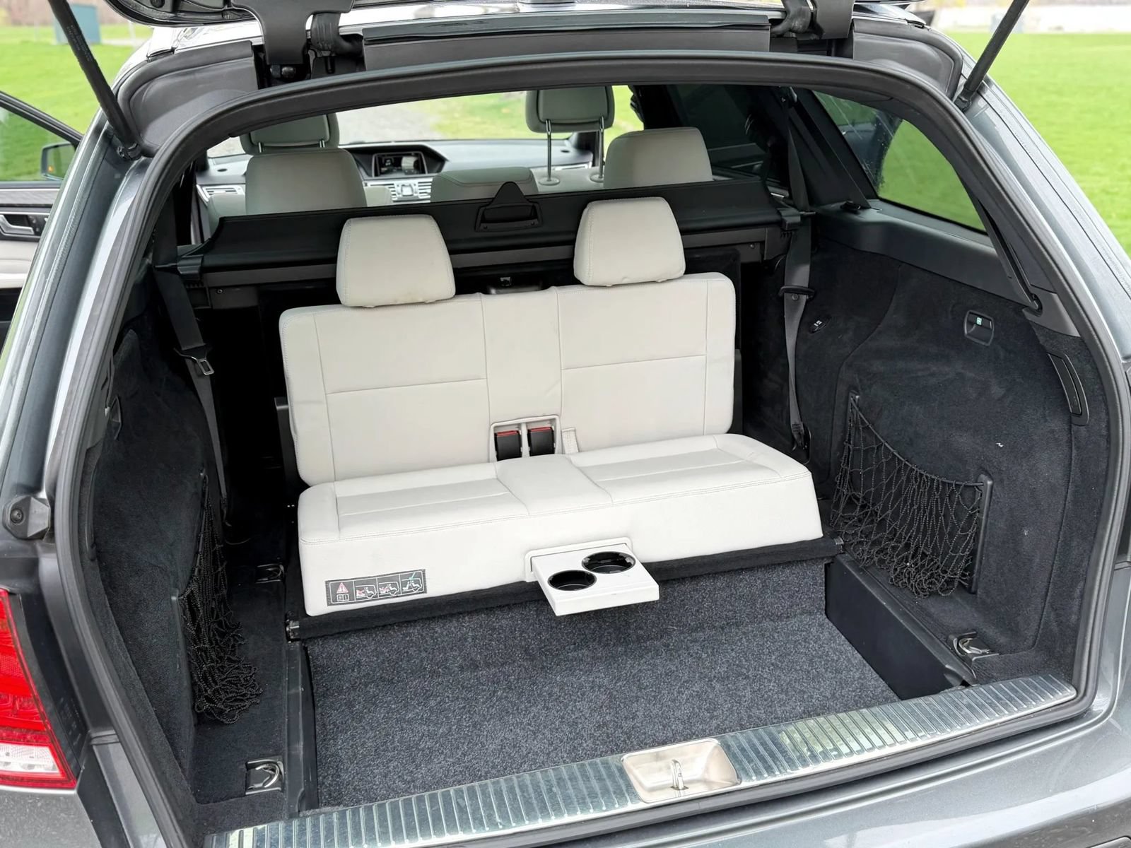 Used 2016 Mercedes-Benz E 350 4MATIC Wagon image 90