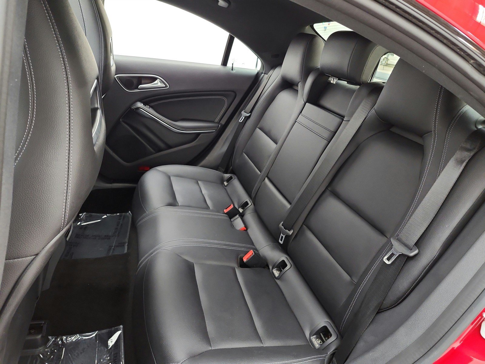 Used 2018 Mercedes-Benz CLA 250 image 16