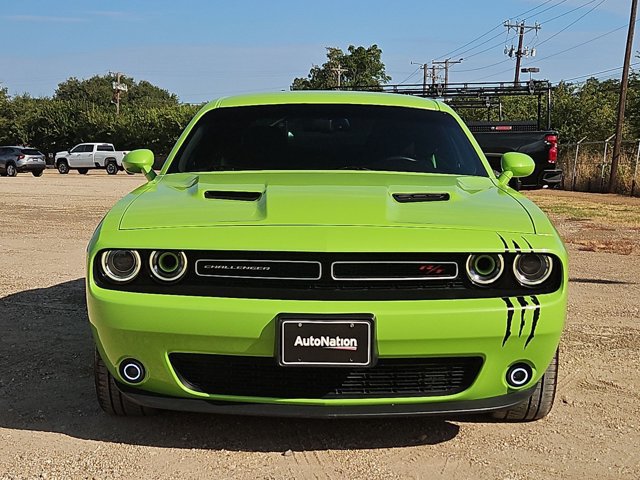 Used 2015 Dodge Challenger R/T w/ Quick Order Package 28B R/T RWD video 2