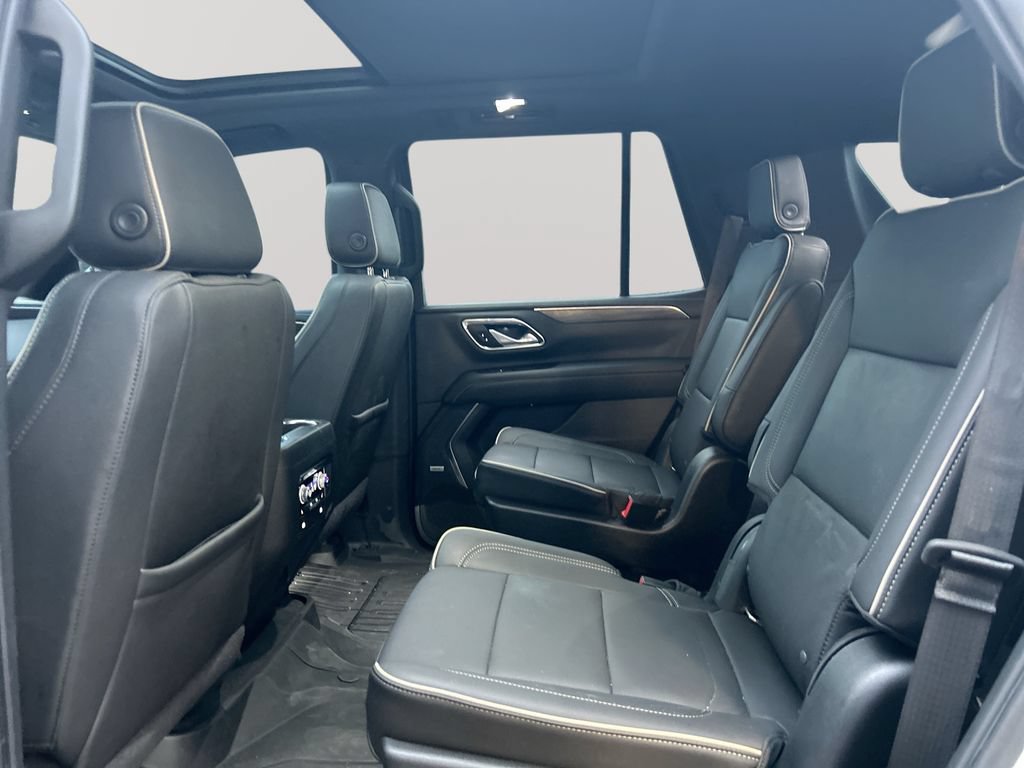 Used 2021 GMC Yukon SLT w/ SLT Premium Package AWD/4WD image 29