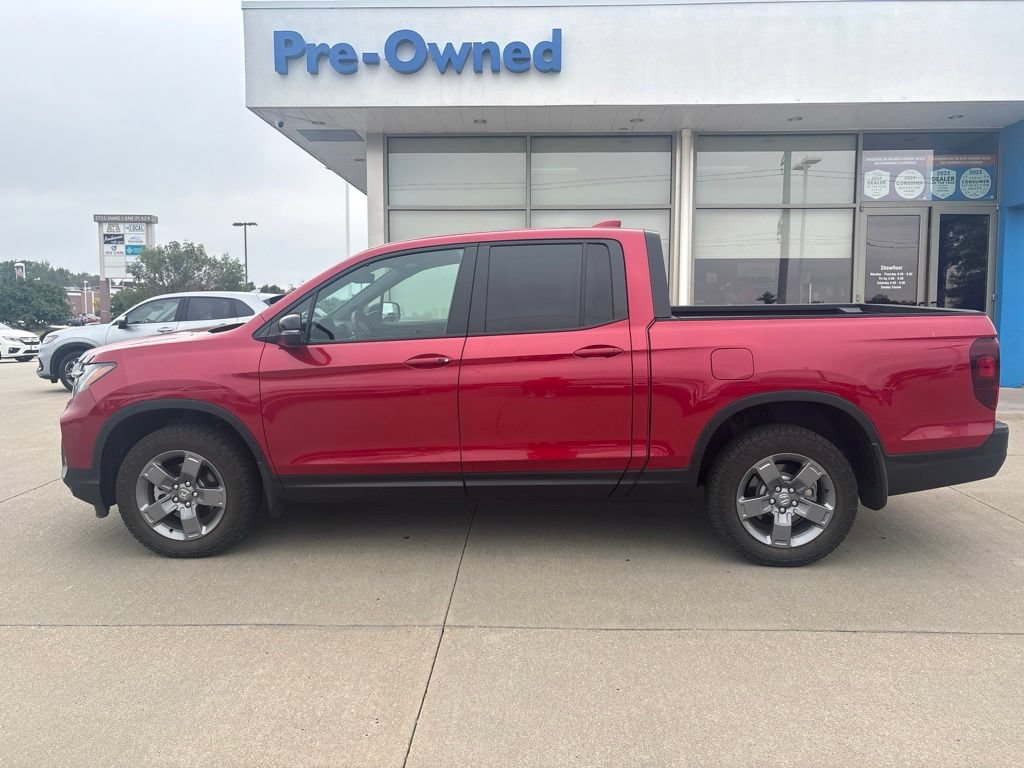 Used 2025 Honda Ridgeline TrailSport image 8