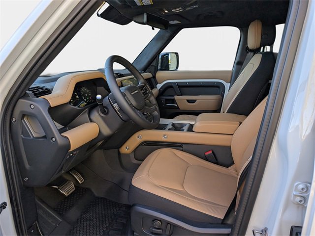 New 2025 Land Rover Defender 110 V8 image 7