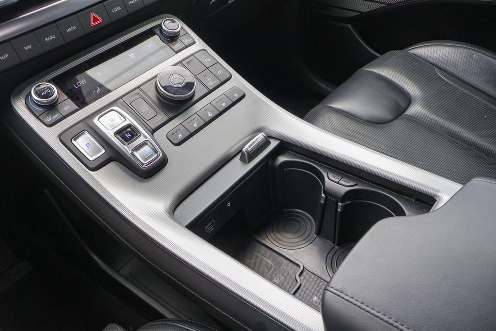 Used 2024 Hyundai Palisade Calligraphy image 18