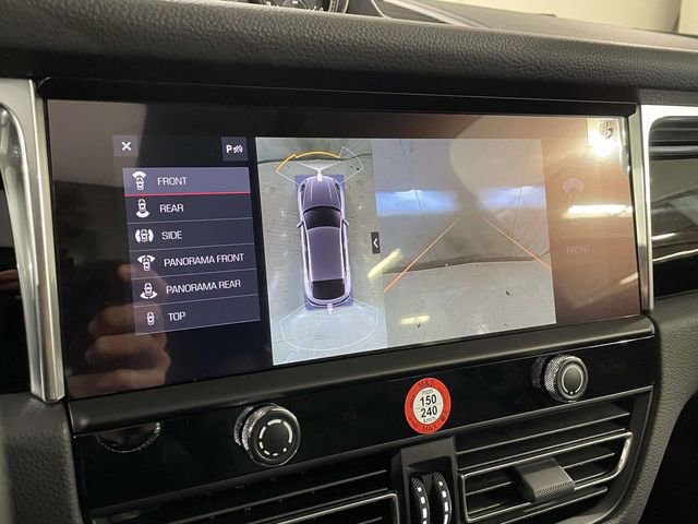 New 2026 Porsche Macan image 32